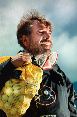 roebi hari golfballtaucher